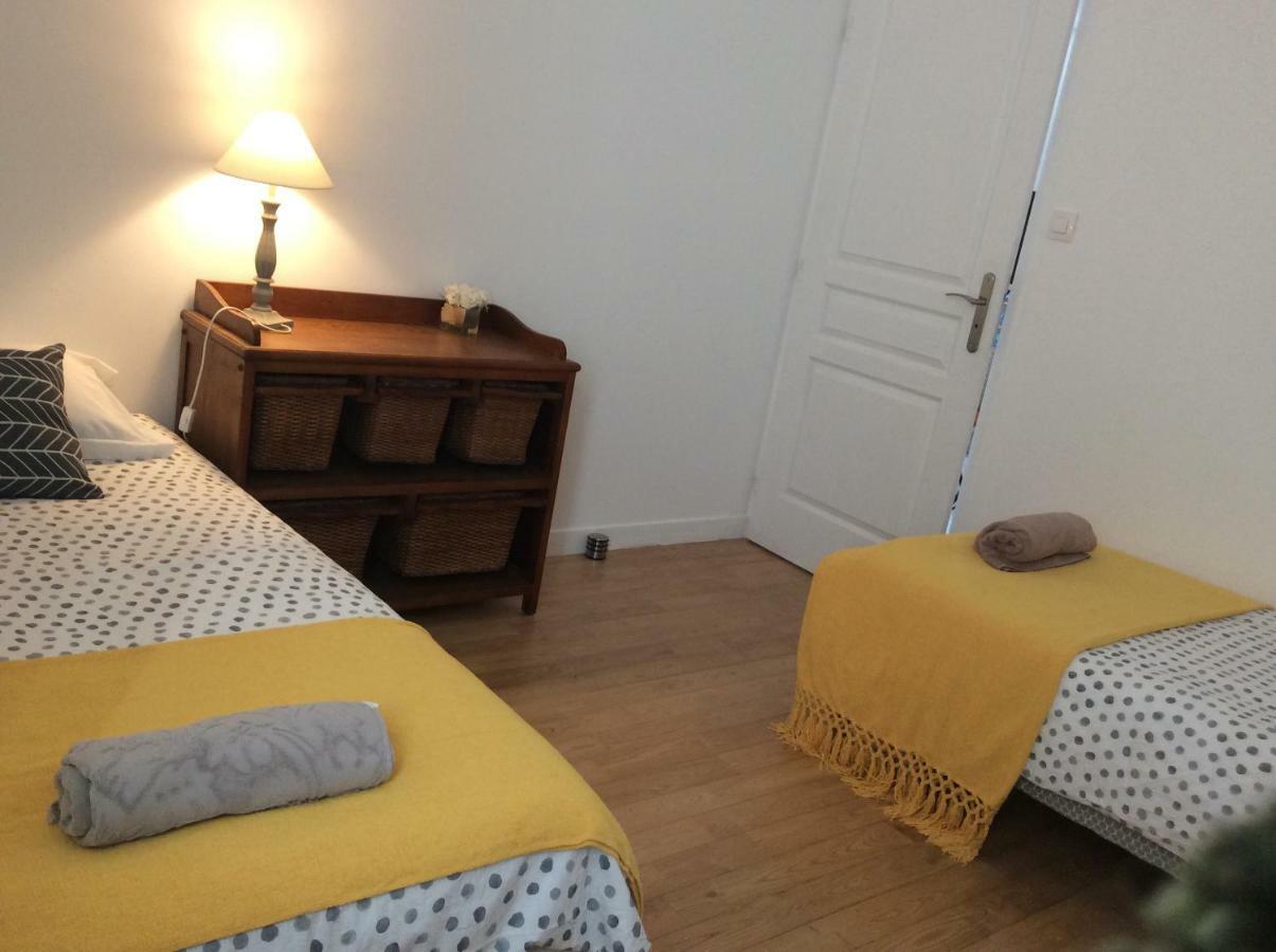 Le Massilia Vichy Extérieur photo